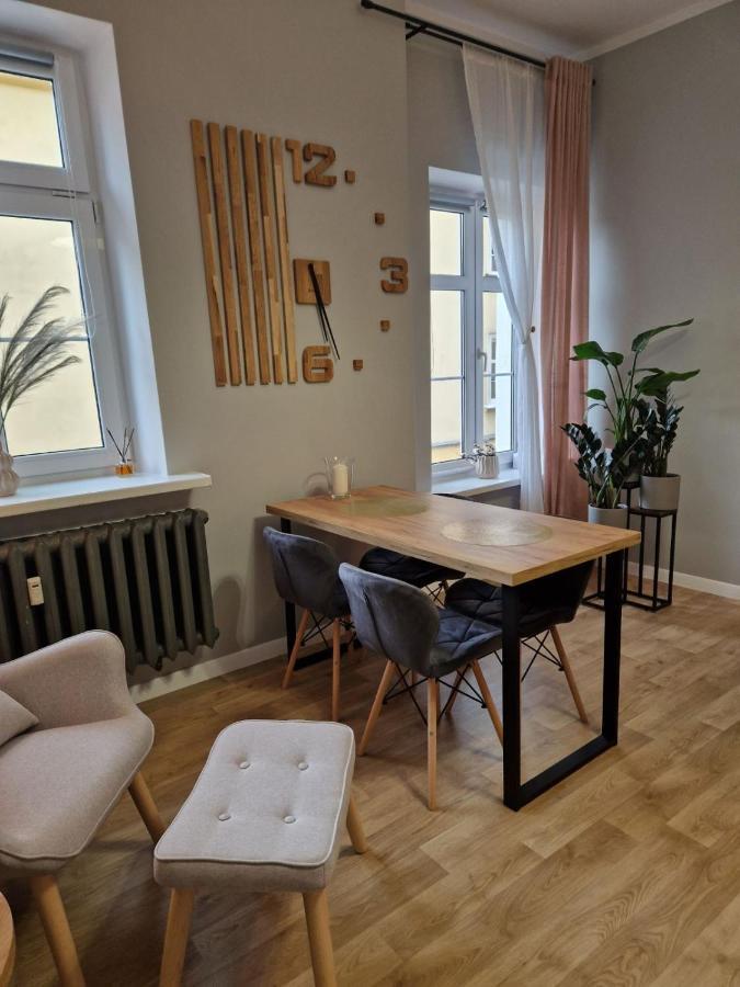 Apartament Ratuszowy Deluxe يلينيا غورا المظهر الخارجي الصورة