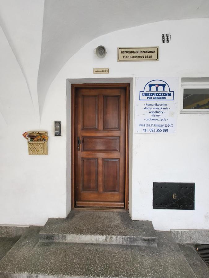 Apartament Ratuszowy Deluxe يلينيا غورا المظهر الخارجي الصورة